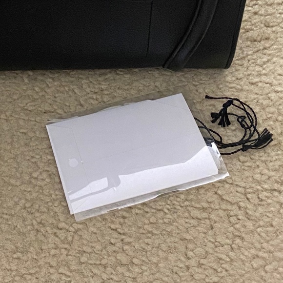 Meet your Posher, Julian - Picture 1 of 1